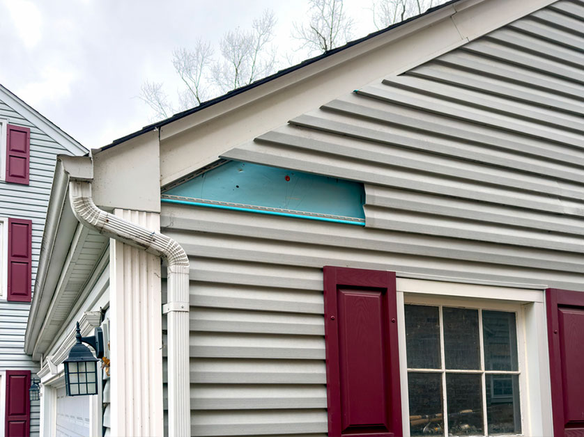 Why You Should Never Ignore Loose Siding Panels